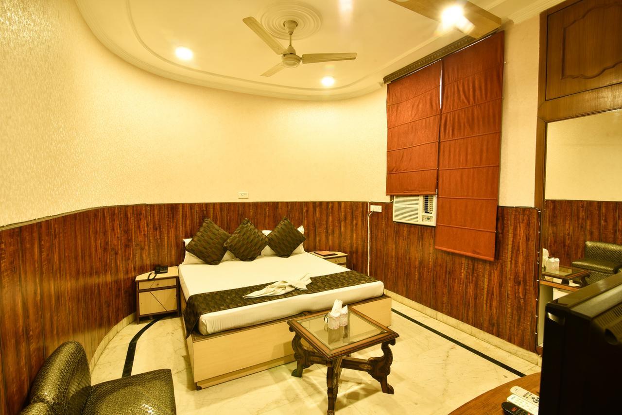 Bed and Breakfast Casa Royal Nueva Delhi Exterior foto